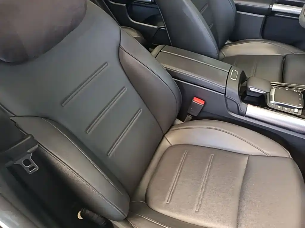 Mercedes-Benz GLA — миниатюра 25