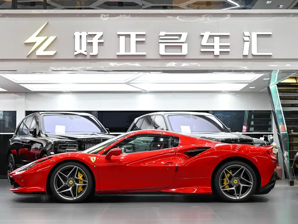 Ferrari F8 — миниатюра 8