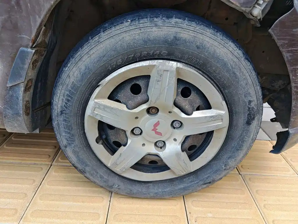Wuling Hongguang — миниатюра 8