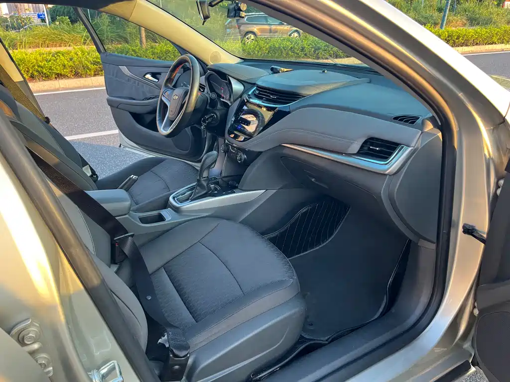 Chevrolet Malibu — миниатюра 17