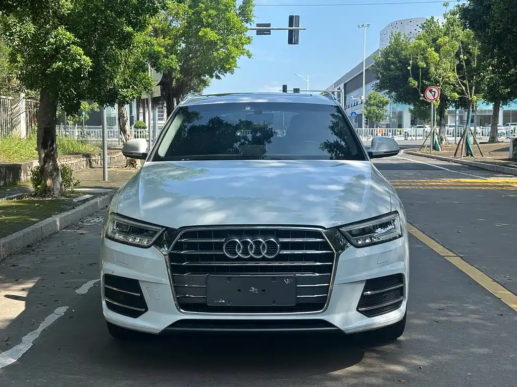 Audi Q3 — миниатюра 2