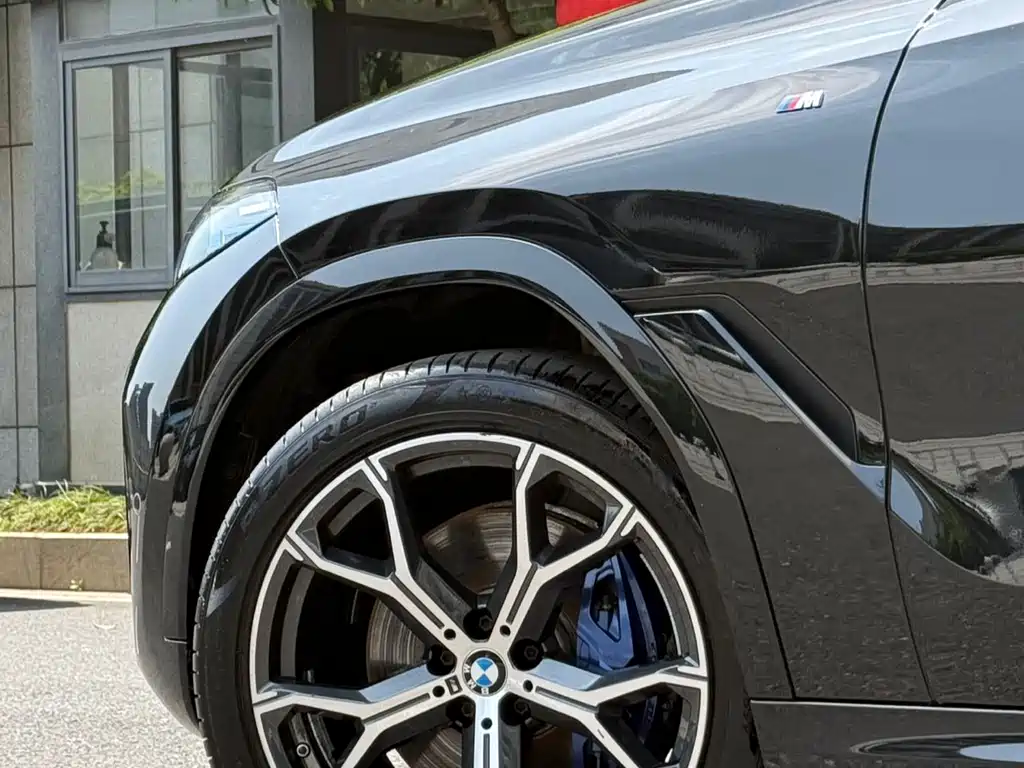 BMW X6 2023 xDrive40i Premium M Sport
