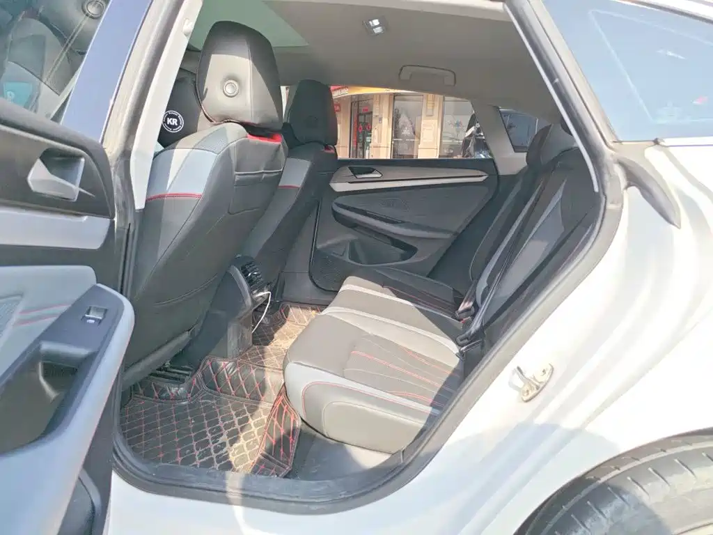 Volkswagen Lamando — миниатюра 18
