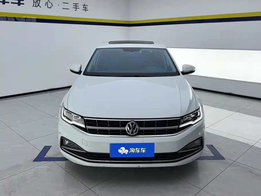 Volkswagen Bora — миниатюра 2
