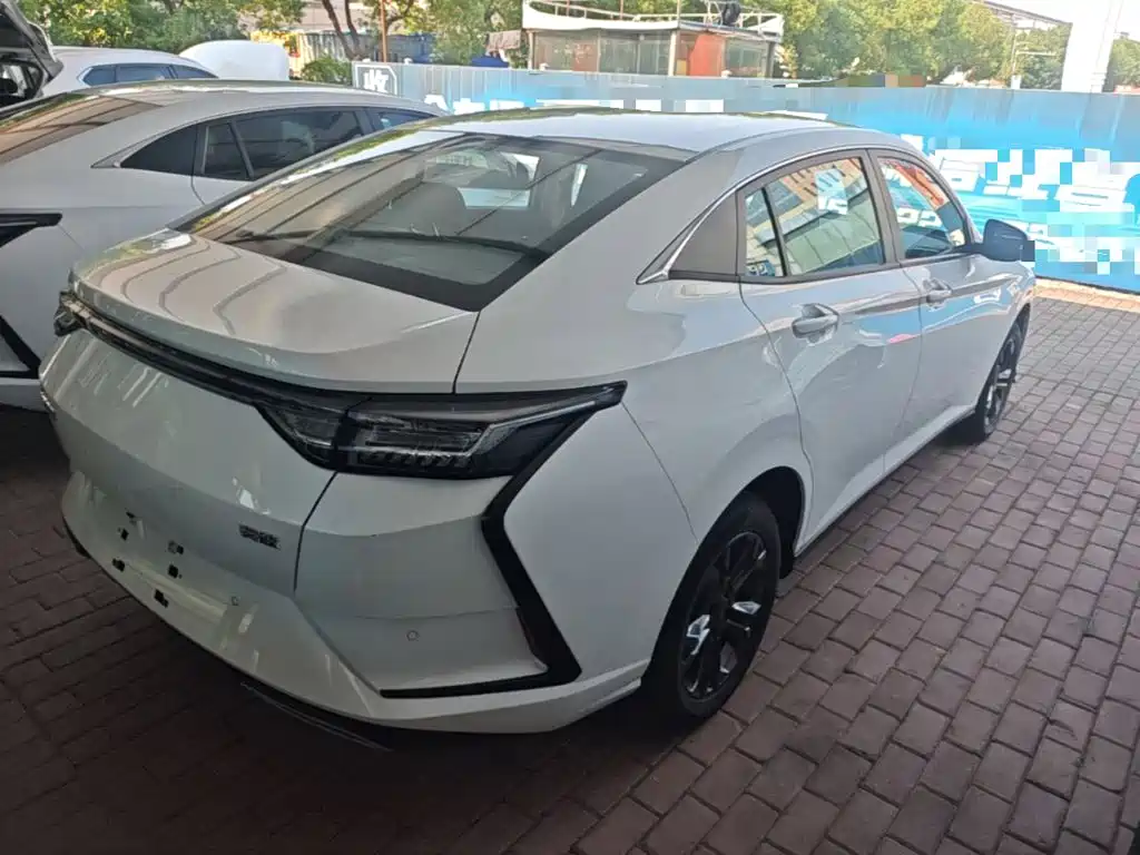 Aeolus Yixuan — миниатюра 7