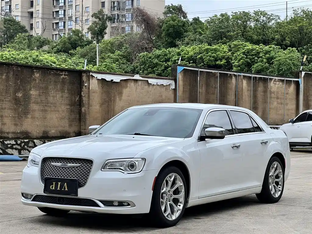 Chrysler 300C 2017