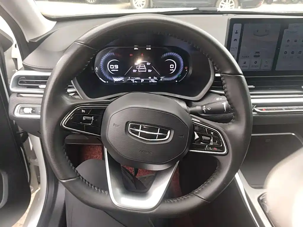 Geely Emgrand — миниатюра 11