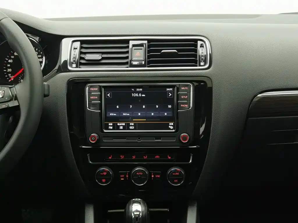Volkswagen Sagitar — миниатюра 12