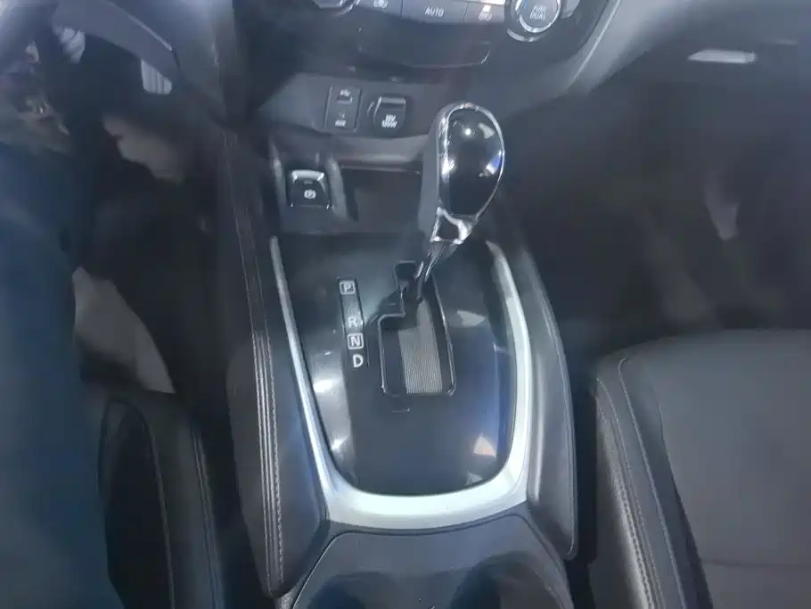 Nissan X-Trail — миниатюра 16