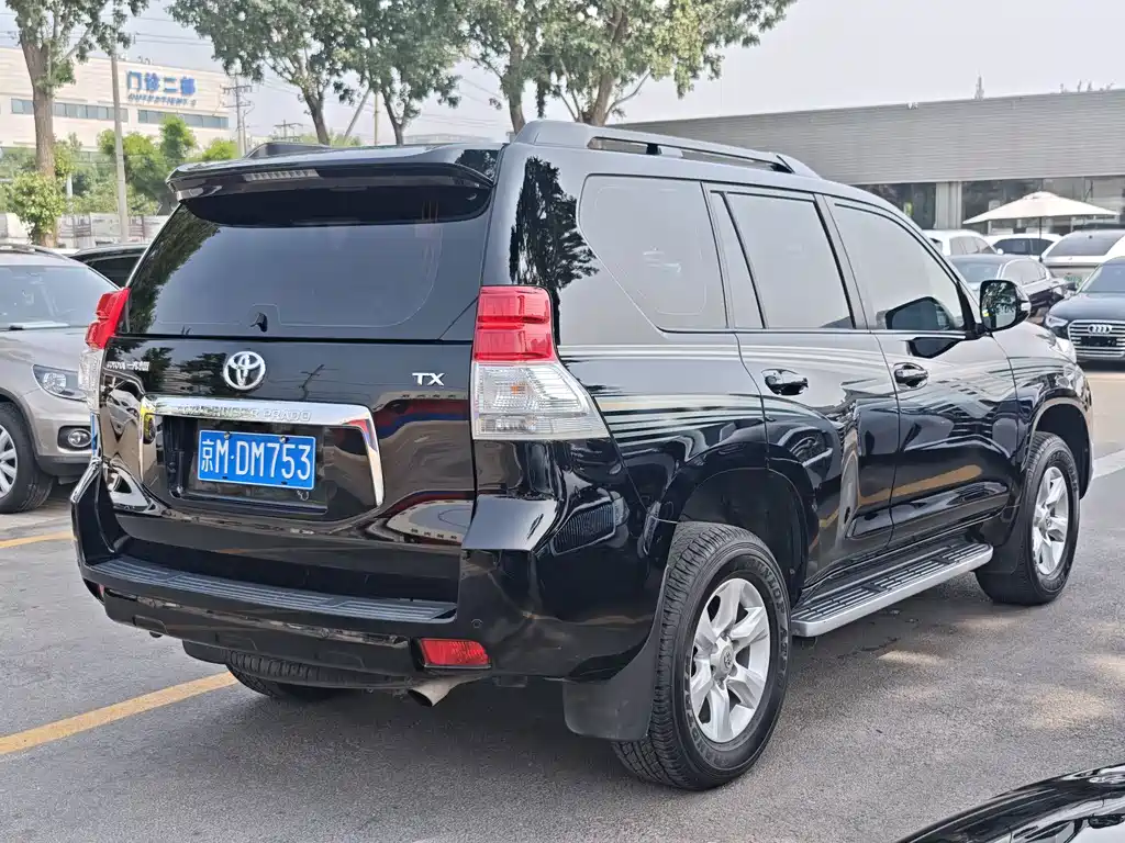 Toyota Land Cruiser Prado 2010 4.0L AT TX-L NAVI