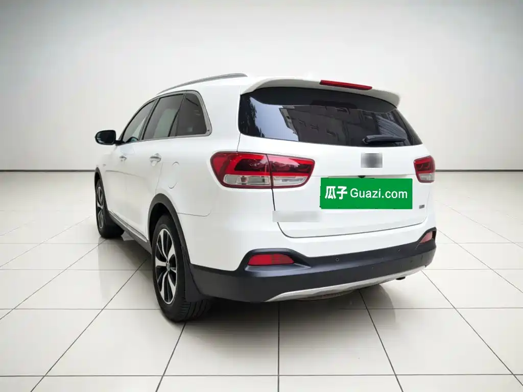 Kia Sorento — миниатюра 4