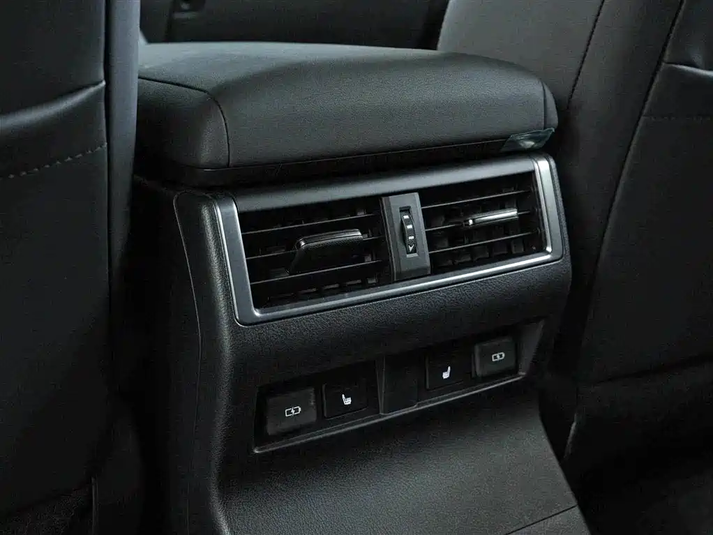 Lexus GX — миниатюра 15