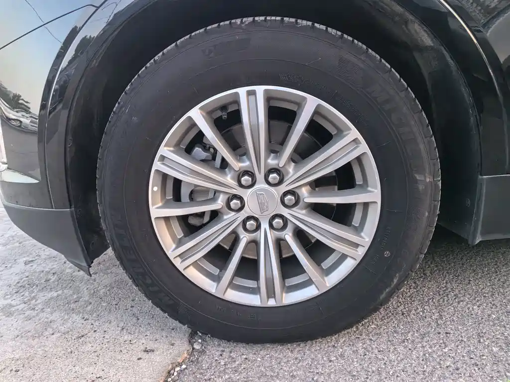 Cadillac XT5 — миниатюра 5