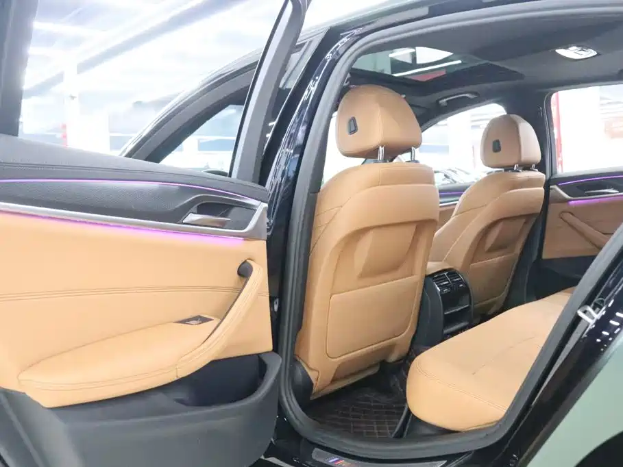 BMW 5 Series (Import) — миниатюра 16