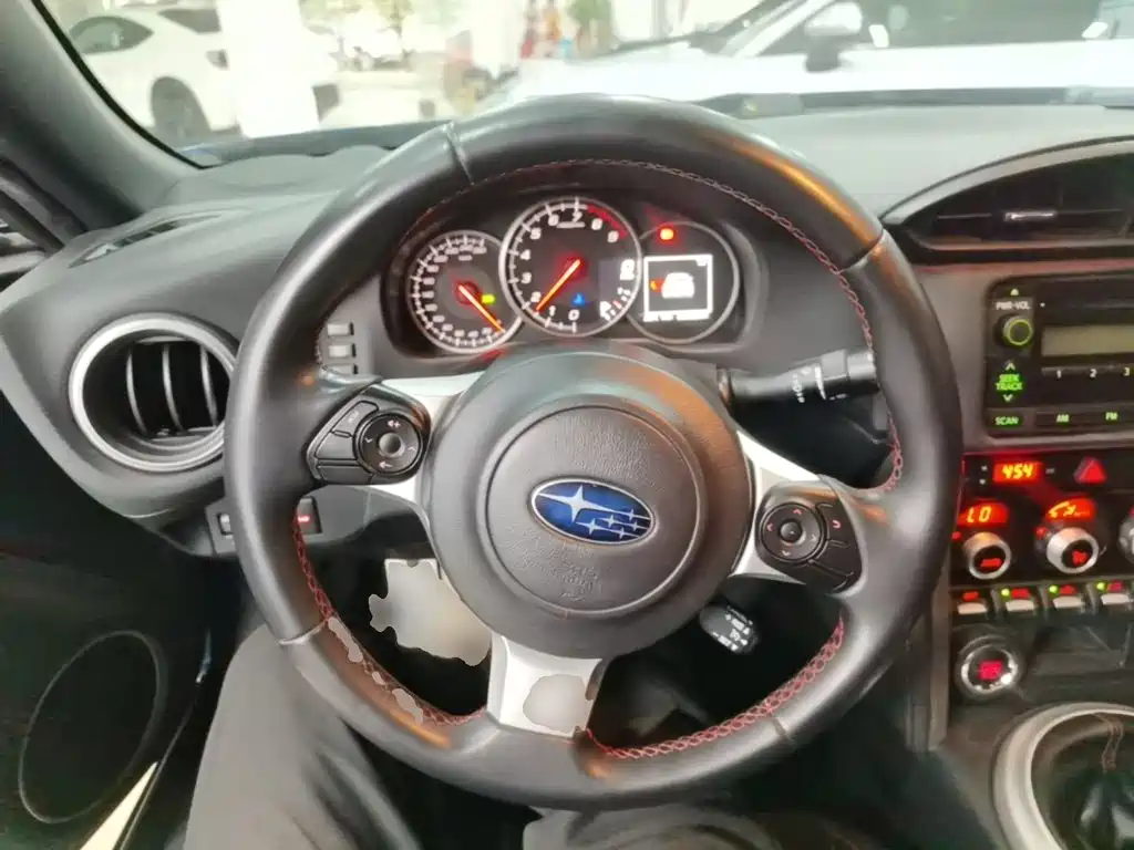 Subaru BRZ — миниатюра 11