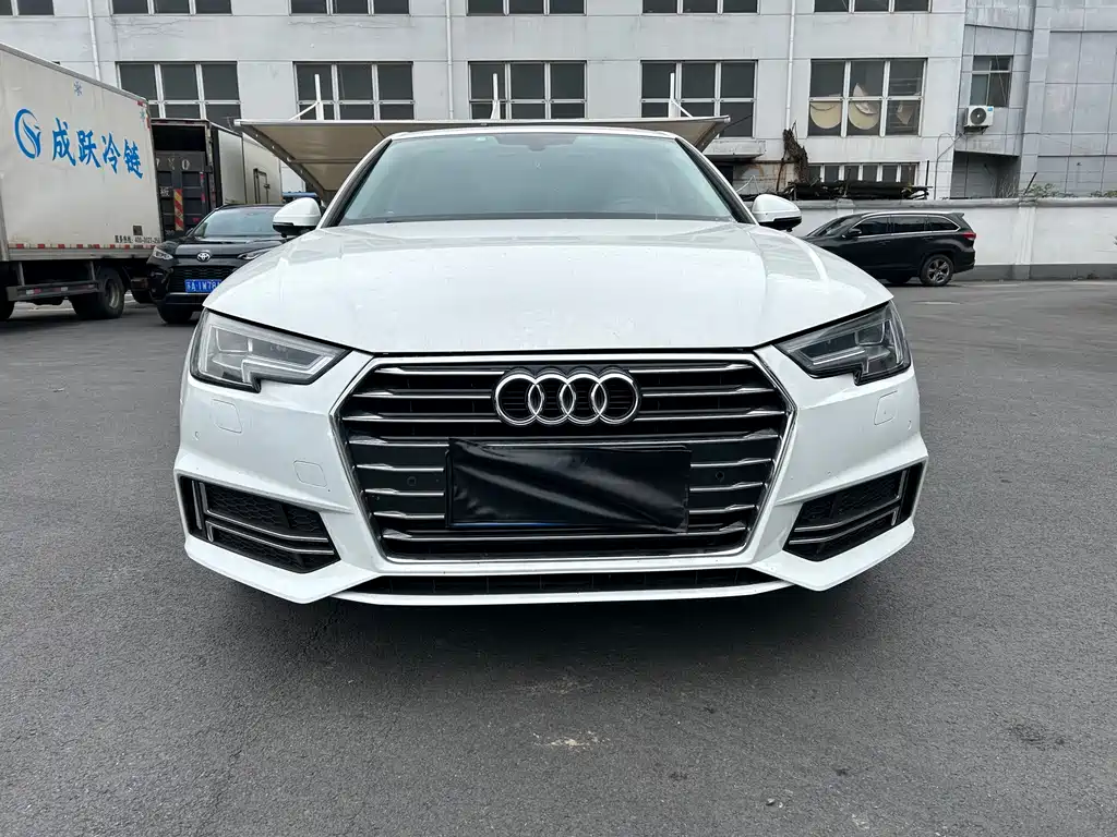 Audi A4L — миниатюра 2