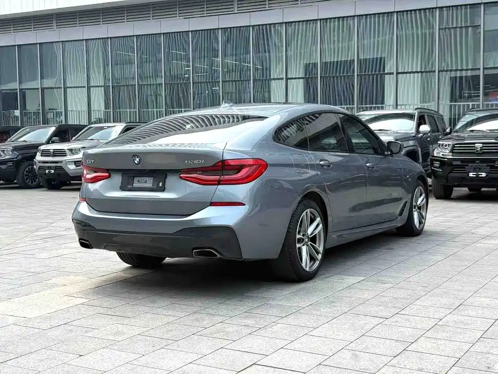 BMW 6 Series GT — миниатюра 7