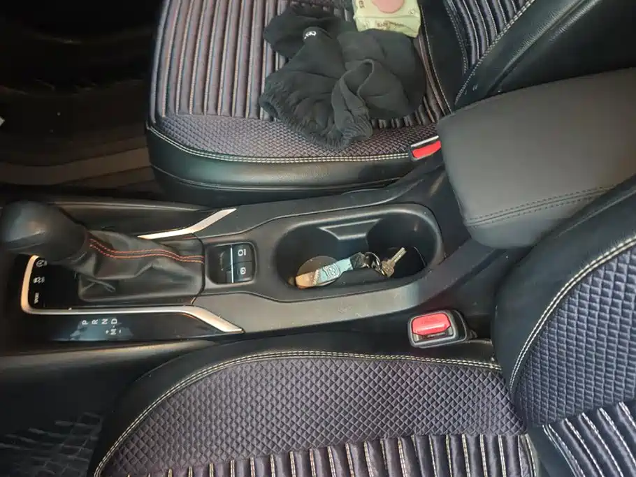 Toyota Corolla — миниатюра 16