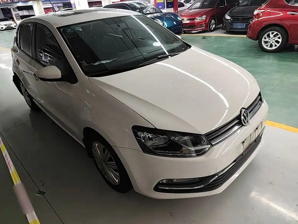 Volkswagen Polo — миниатюра 4
