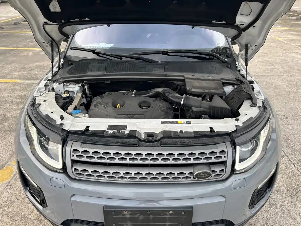 Land Rover Evoque — миниатюра 13