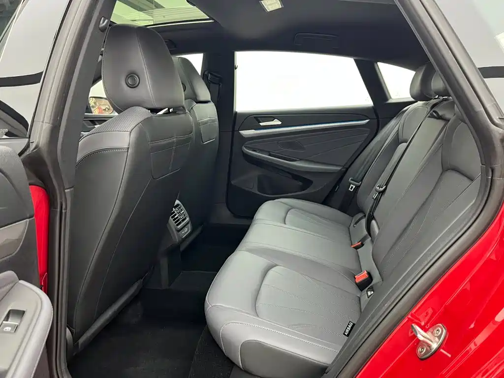 Volkswagen Lamando — миниатюра 7