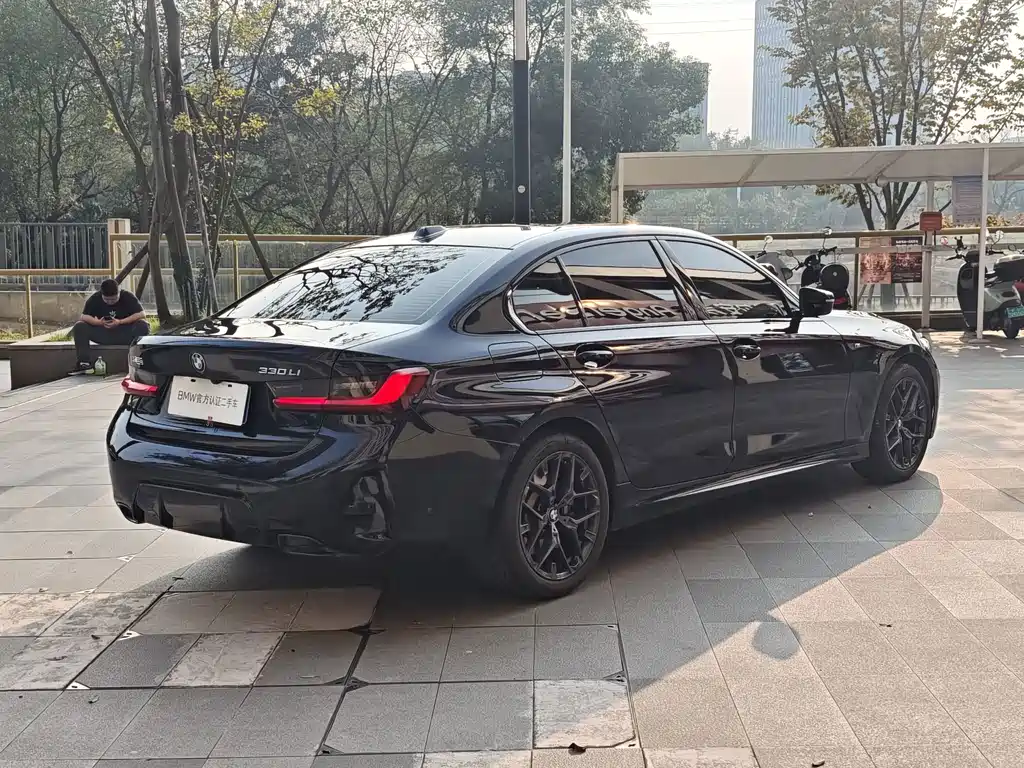BMW 3 Series — миниатюра 9