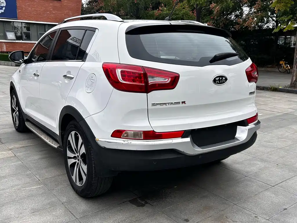 Kia Sportage — миниатюра 7
