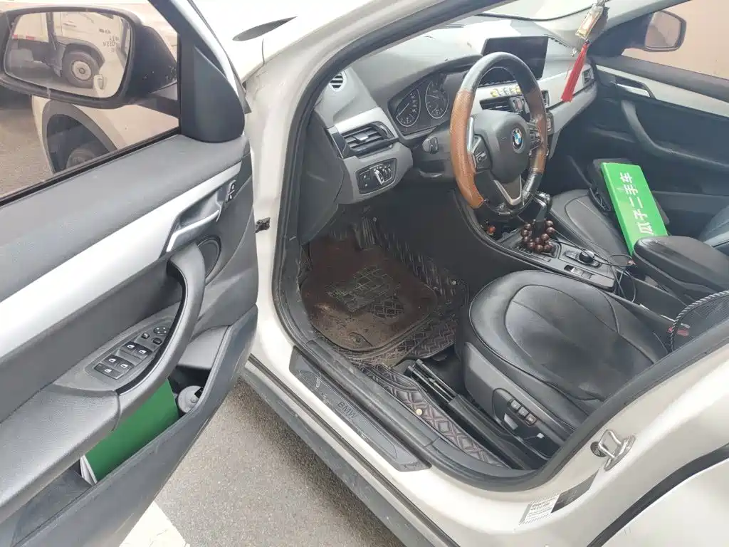 BMW X1 — миниатюра 14