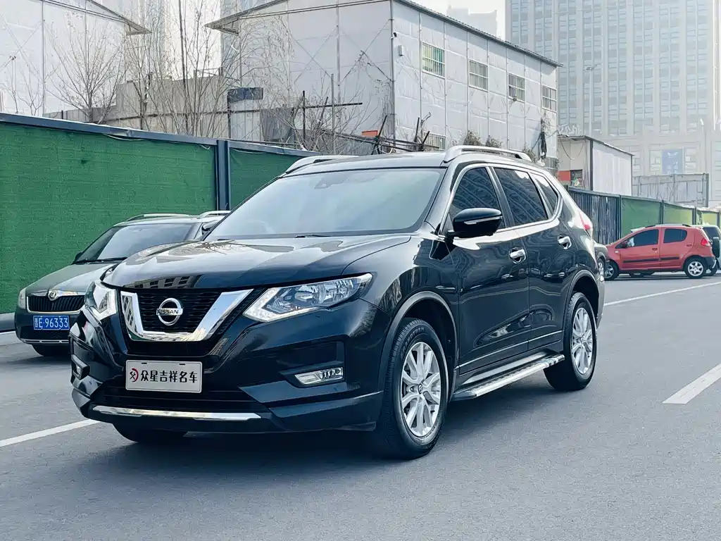 NISSAN QIJUN