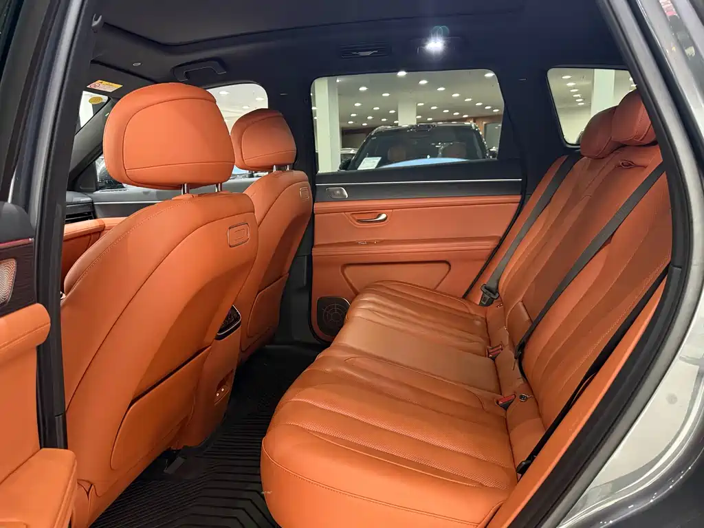 AITO ASK THE WORLD M7