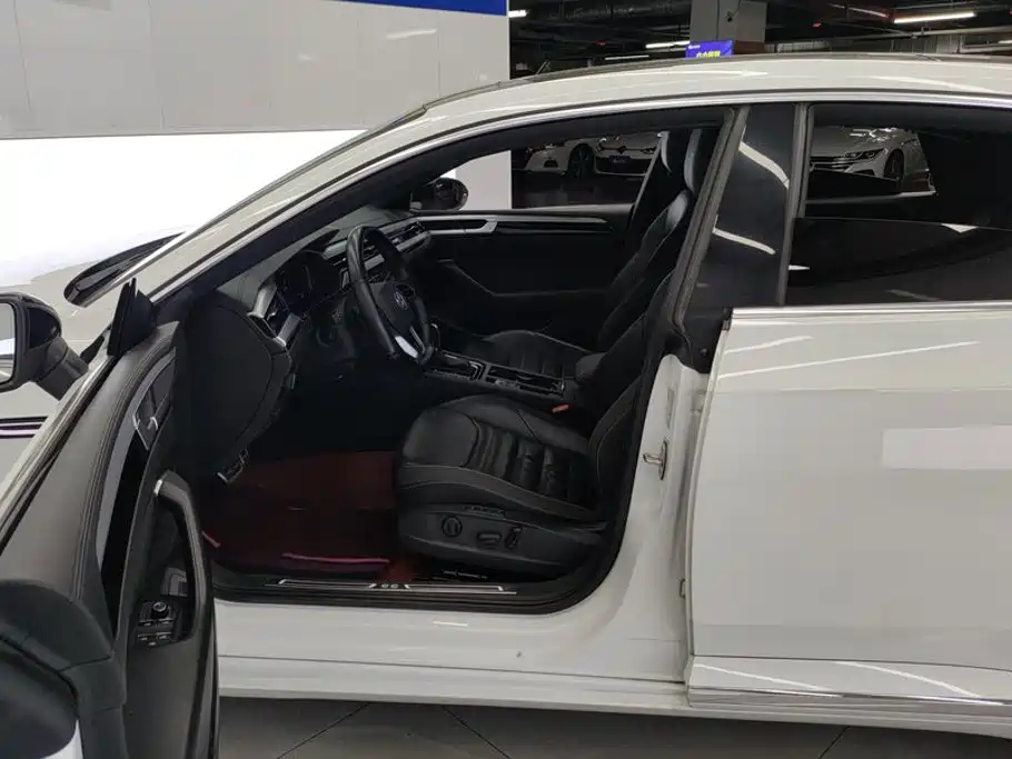 Volkswagen CC — миниатюра 9
