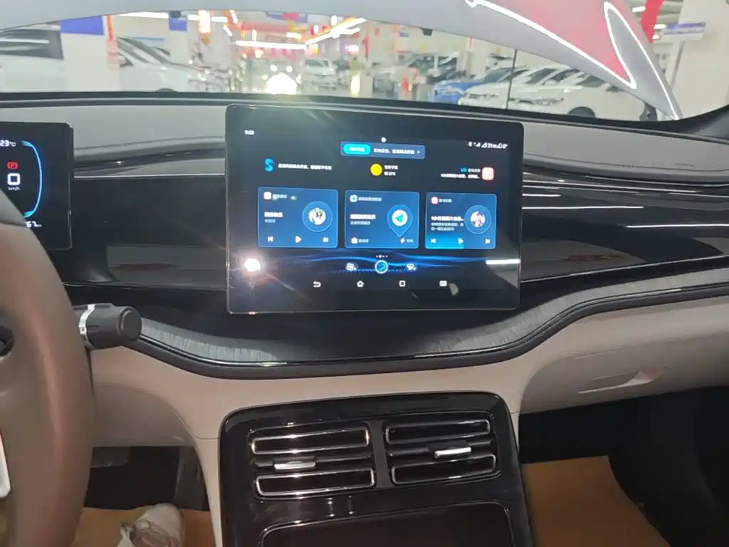 BYD Qin PLUS — миниатюра 13