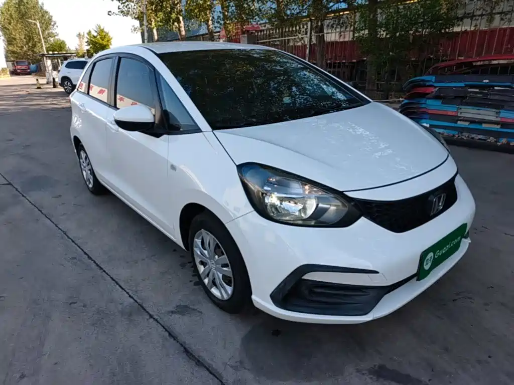 Honda Fit — миниатюра 4