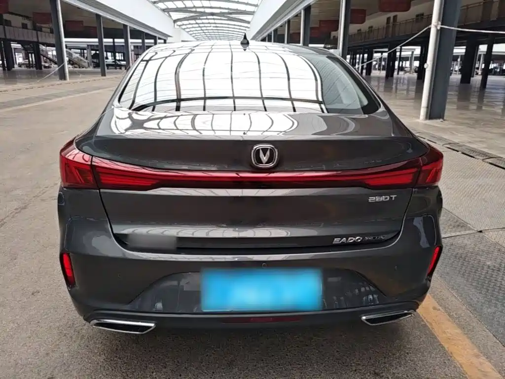 Changan Eado — миниатюра 6