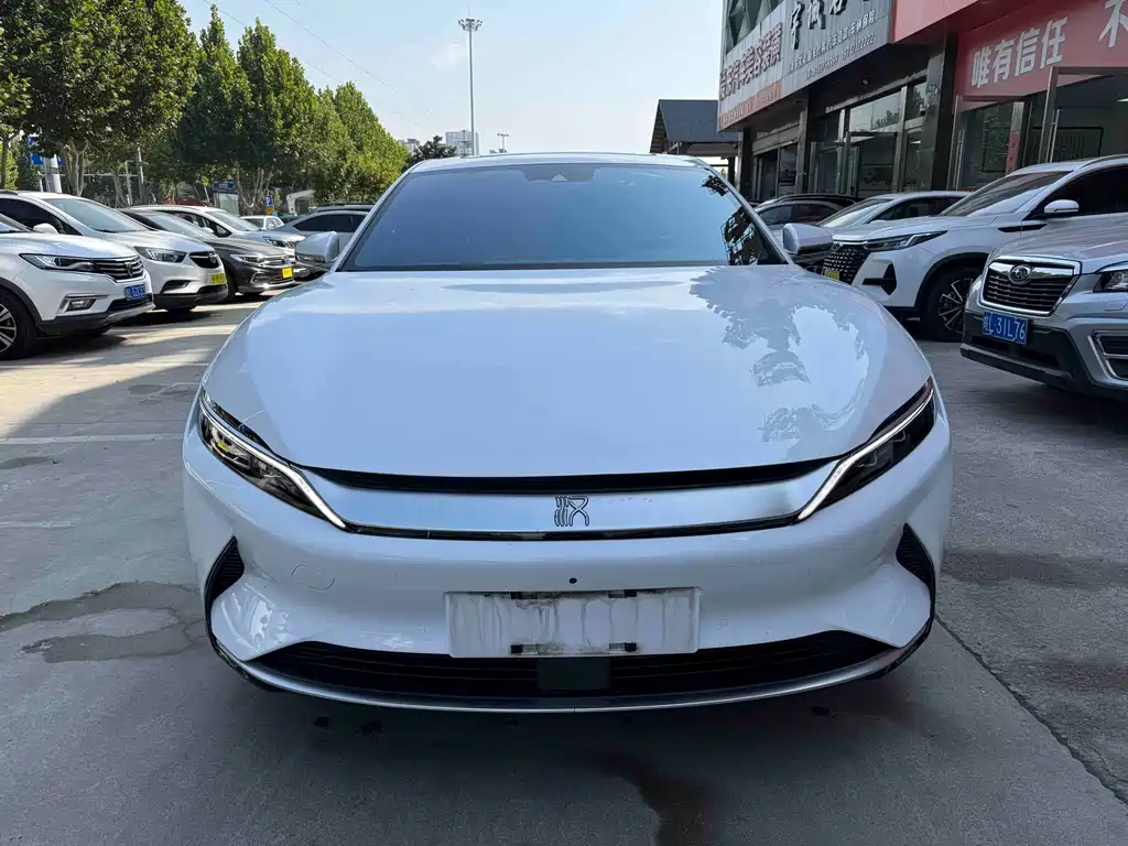 BYD Han — миниатюра 2