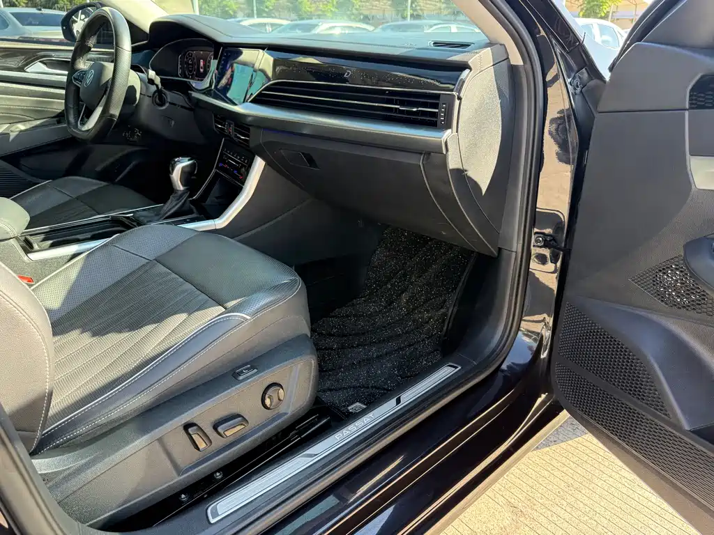 Volkswagen Passat — миниатюра 16