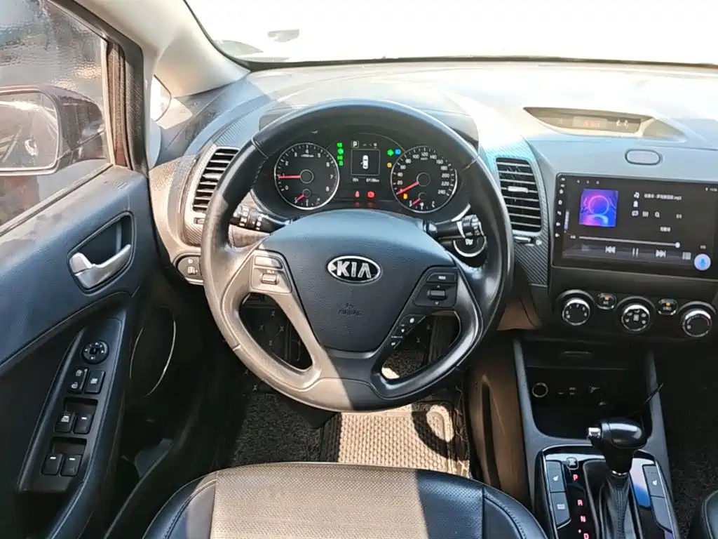 Kia K3 — миниатюра 11