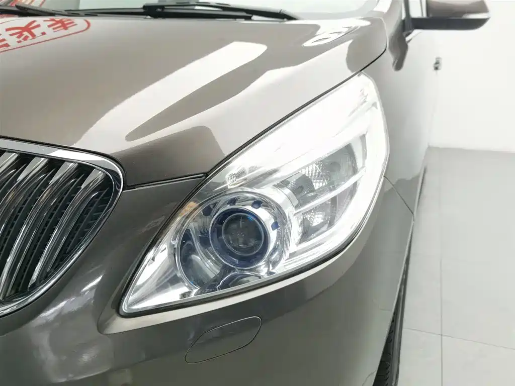 Buick GL8 2014 2.4L LT Luxury Executive