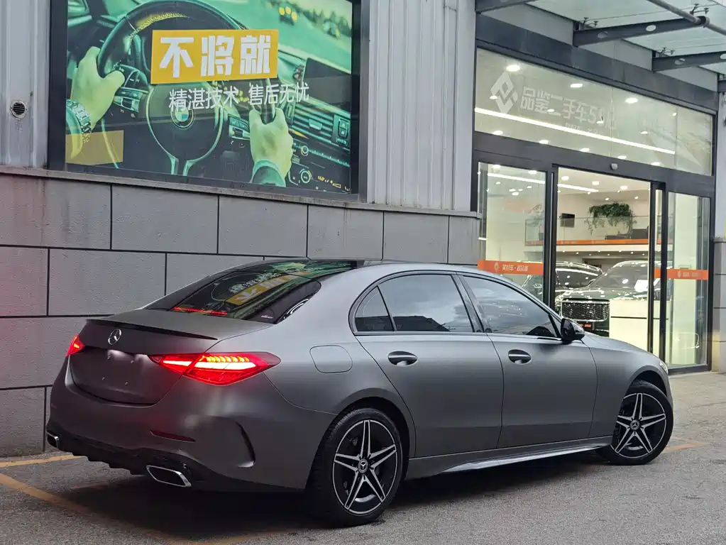 Mercedes-Benz C-Class — миниатюра 4