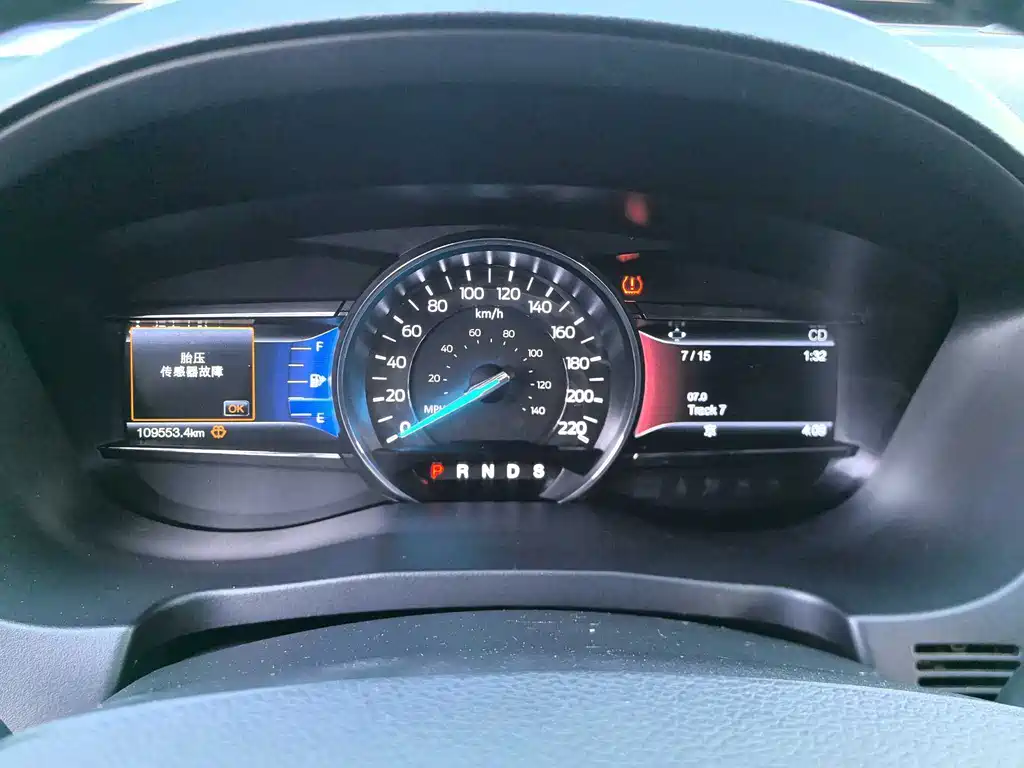 Ford Explorer (Import) — миниатюра 17