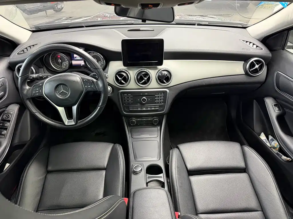 Mercedes-Benz GLA — миниатюра 6