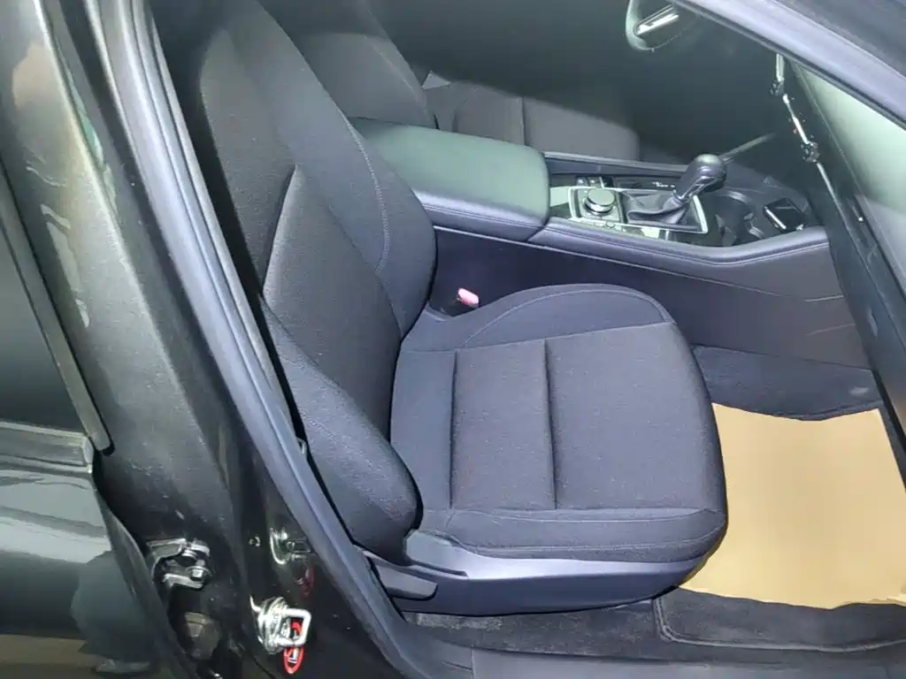 Mazda 3 Axela — миниатюра 25
