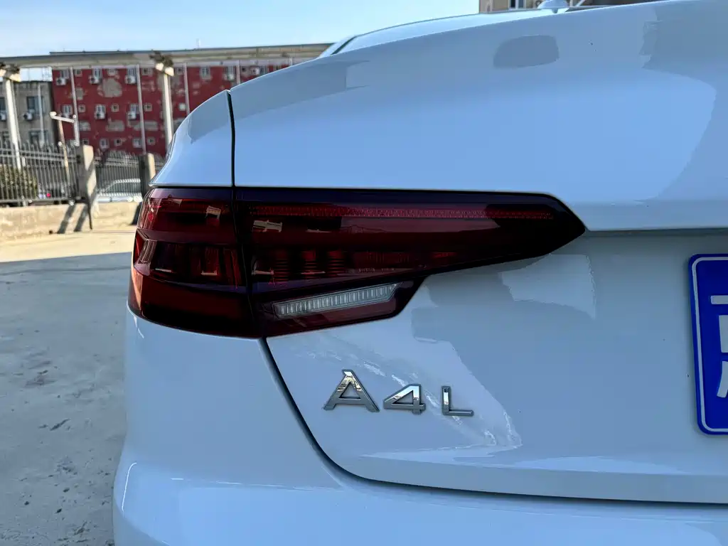 Audi A4L 2018 30 40 TFSI Fashion