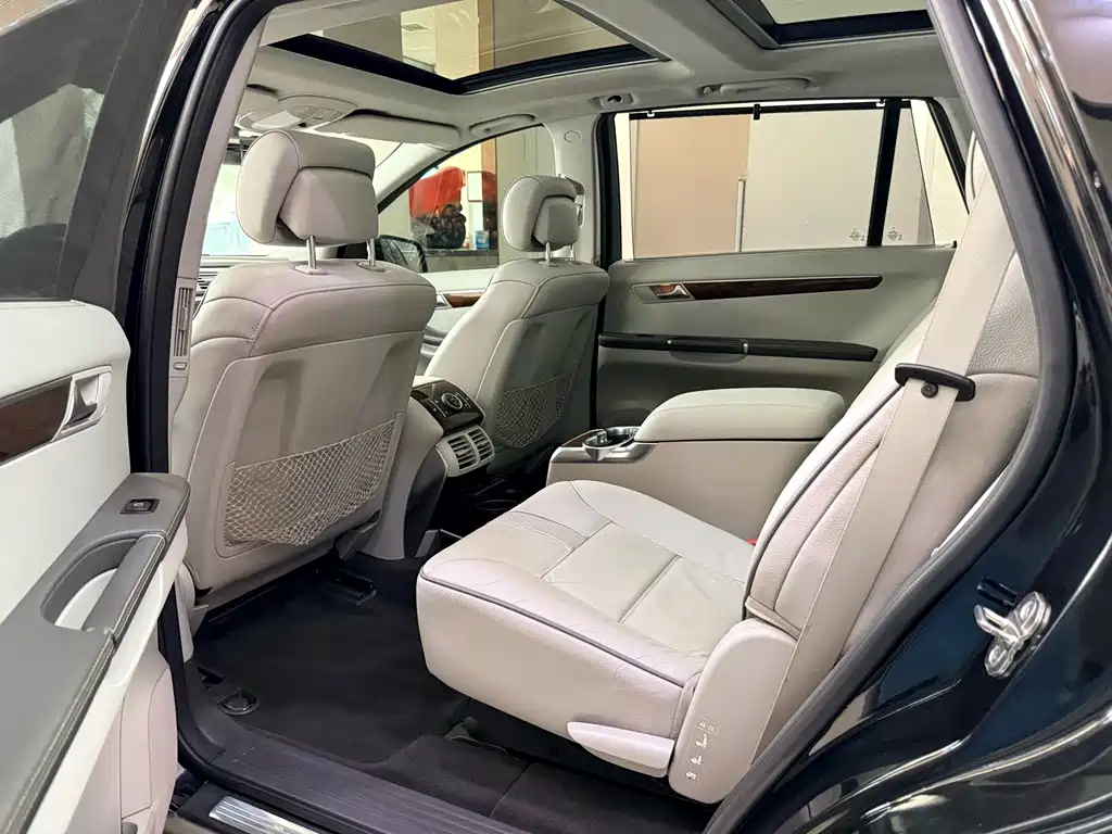 Mercedes-Benz R-Class — миниатюра 9
