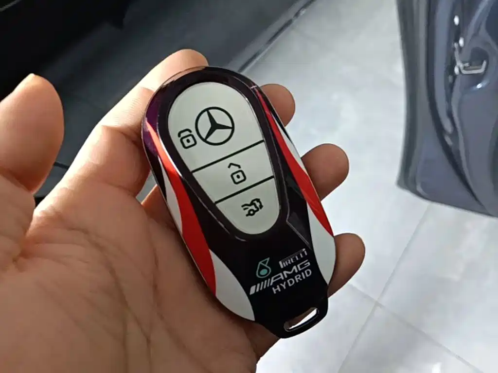 Mercedes-Benz EQE — миниатюра 9