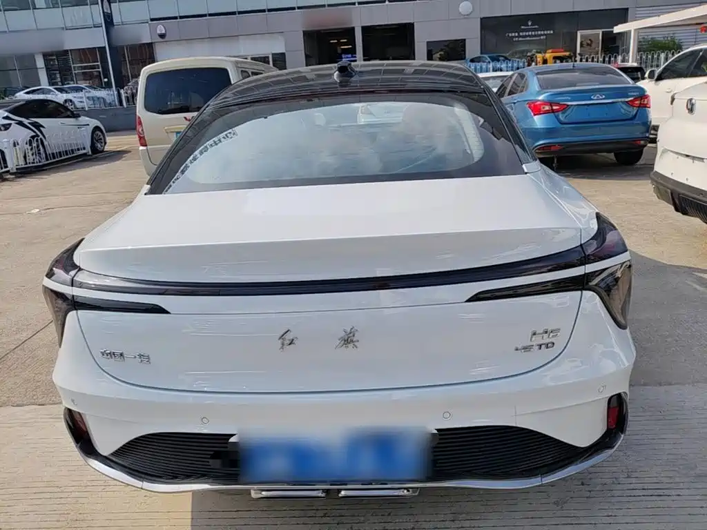 Hongqi Hongqi H6 — миниатюра 6