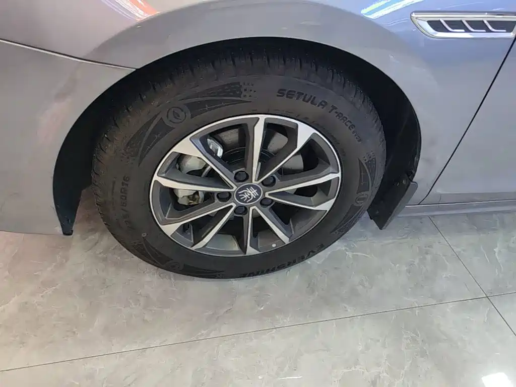 BYD Qin PLUS — миниатюра 23