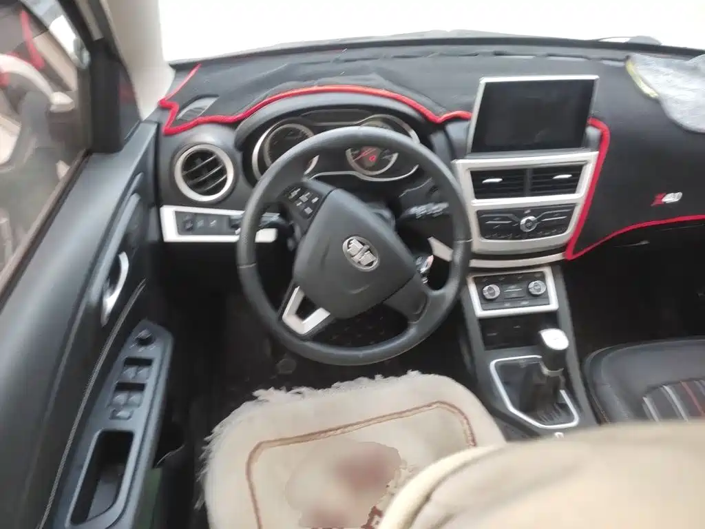 Bestune X40 — миниатюра 11