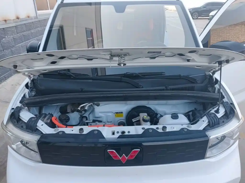 Wuling MINIEV — миниатюра 20