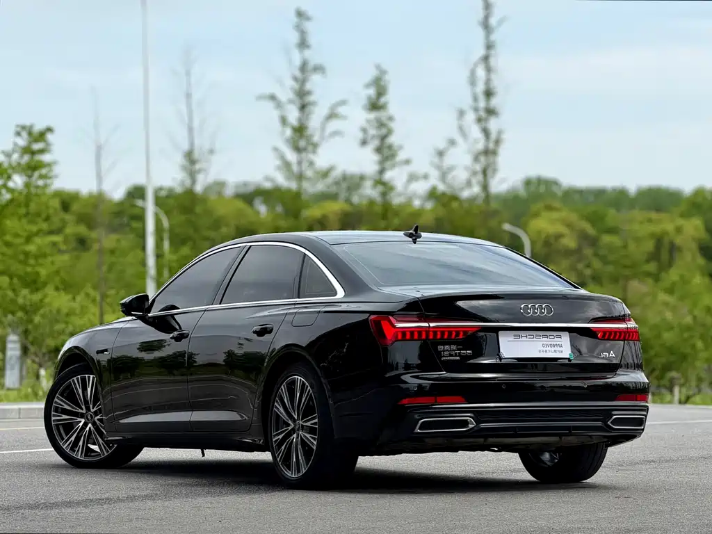 Audi A6L 2022 55 TFSI quattro Flagship